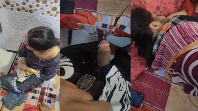 Tamil Mom Cleavage Secretly Captured Porn